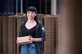 Professioneller Industriefotograf für Unternehmen in Vorarlberg und Umgebung Professionelle Industriefotografie, Businessfotografie und Employer-Branding-Fotografie für Unternehmen, Handwerk und Industrie in Österreich (Tirol/Innsbruck, Vorarlberg/Bregenz/Feldkirch/Bludenz, Oberösterreich/Linz, Südtirol/Bozen und Bayern/München – Produktionsaufnahmen, Mitarbeiterporträts und Anwendungsbilder.