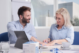 Professionelle Industriefotografie, Businessfotografie und Employer-Branding-Fotografie für Unternehmen, Handwerk und Industrie in Österreich (Tirol/Innsbruck, Vorarlberg/Bregenz/Feldkirch/Bludenz, Oberösterreich/Linz, Südtirol/Bozen und Bayern/München – Produktionsaufnahmen, Mitarbeiterporträts und Anwendungsbilder.