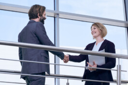 Professionelle Industriefotografie, Businessfotografie und Employer-Branding-Fotografie für Unternehmen, Handwerk und Industrie in Österreich (Tirol/Innsbruck, Vorarlberg/Bregenz/Feldkirch/Bludenz, Oberösterreich/Linz, Südtirol/Bozen und Bayern/München – Produktionsaufnahmen, Mitarbeiterporträts und Anwendungsbilder.