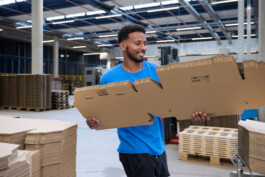 Professionelle Industriefotografie, Businessfotografie und Employer-Branding-Fotografie für Unternehmen, Handwerk und Industrie in Österreich (Tirol/Innsbruck, Vorarlberg/Bregenz/Feldkirch/Bludenz, Oberösterreich/Linz, Südtirol/Bozen und Bayern/München – Produktionsaufnahmen, Mitarbeiterporträts und Anwendungsbilder.