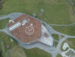  Professionelle Industriefotografie, Businessfotografie und Employer-Branding-Fotografie für Unternehmen, Handwerk und Industrie in Österreich (Tirol/Innsbruck, Vorarlberg/Bregenz/Feldkirch/Bludenz, Oberösterreich/Linz, Südtirol/Bozen und Bayern/München – Produktionsaufnahmen, Mitarbeiterporträts und Anwendungsbilder.