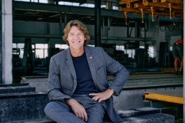  Professionelle Industriefotografie, Businessfotografie und Employer-Branding-Fotografie für Unternehmen, Handwerk und Industrie in Österreich (Tirol/Innsbruck, Vorarlberg/Bregenz/Feldkirch/Bludenz, Oberösterreich/Linz, Südtirol/Bozen und Bayern/München – Produktionsaufnahmen, Mitarbeiterporträts und Anwendungsbilder.