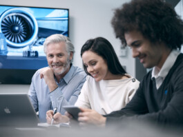 Professionelle Industriefotografie, Businessfotografie und Employer-Branding-Fotografie für Unternehmen, Handwerk und Industrie in Österreich (Tirol/Innsbruck, Vorarlberg/Bregenz/Feldkirch/Bludenz, Oberösterreich/Linz, Südtirol/Bozen und Bayern/München – Produktionsaufnahmen, Mitarbeiterporträts und Anwendungsbilder.