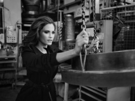 Professionelle Industriefotografie, Businessfotografie und Employer-Branding-Fotografie für Unternehmen, Handwerk und Industrie in Österreich (Tirol/Innsbruck, Vorarlberg/Bregenz/Feldkirch/Bludenz, Oberösterreich/Linz, Südtirol/Bozen und Bayern/München – Produktionsaufnahmen, Mitarbeiterporträts und Anwendungsbilder.