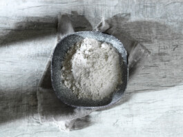 Professionelle Industriefotografie, Businessfotografie und Employer-Branding-Fotografie für Unternehmen, Handwerk und Industrie in Österreich (Tirol/Innsbruck, Vorarlberg/Bregenz/Feldkirch/Bludenz, Oberösterreich/Linz, Südtirol/Bozen und Bayern/München – Produktionsaufnahmen, Mitarbeiterporträts und Anwendungsbilder.