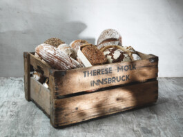 Professionelle Industriefotografie, Businessfotografie und Employer-Branding-Fotografie für Unternehmen, Handwerk und Industrie in Österreich (Tirol/Innsbruck, Vorarlberg/Bregenz/Feldkirch/Bludenz, Oberösterreich/Linz, Südtirol/Bozen und Bayern/München – Produktionsaufnahmen, Mitarbeiterporträts und Anwendungsbilder.