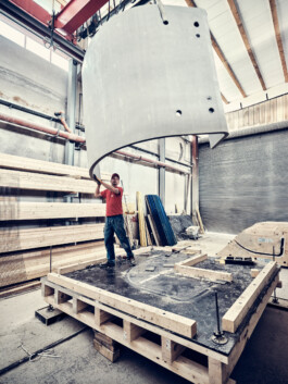  Professionelle Industriefotografie, Businessfotografie und Employer-Branding-Fotografie für Unternehmen, Handwerk und Industrie in Österreich (Tirol/Innsbruck, Vorarlberg/Bregenz/Feldkirch/Bludenz, Oberösterreich/Linz, Südtirol/Bozen und Bayern/München – Produktionsaufnahmen, Mitarbeiterporträts und Anwendungsbilder.